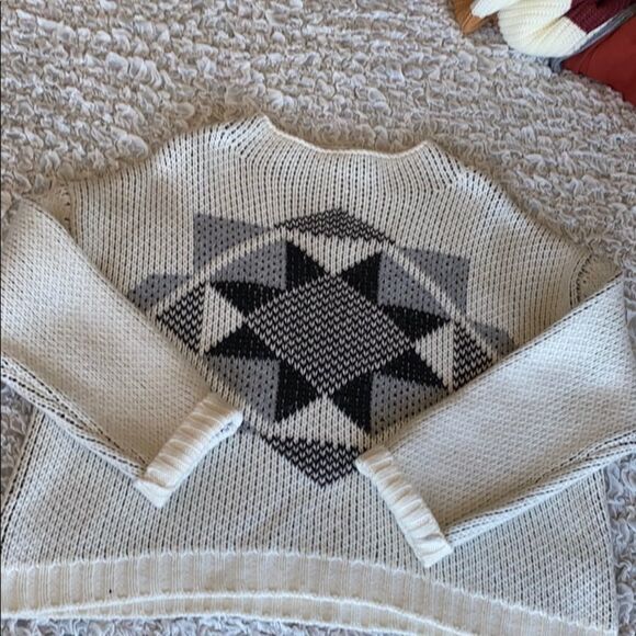 Anthropologie Sweater  - Picture 5 of 8